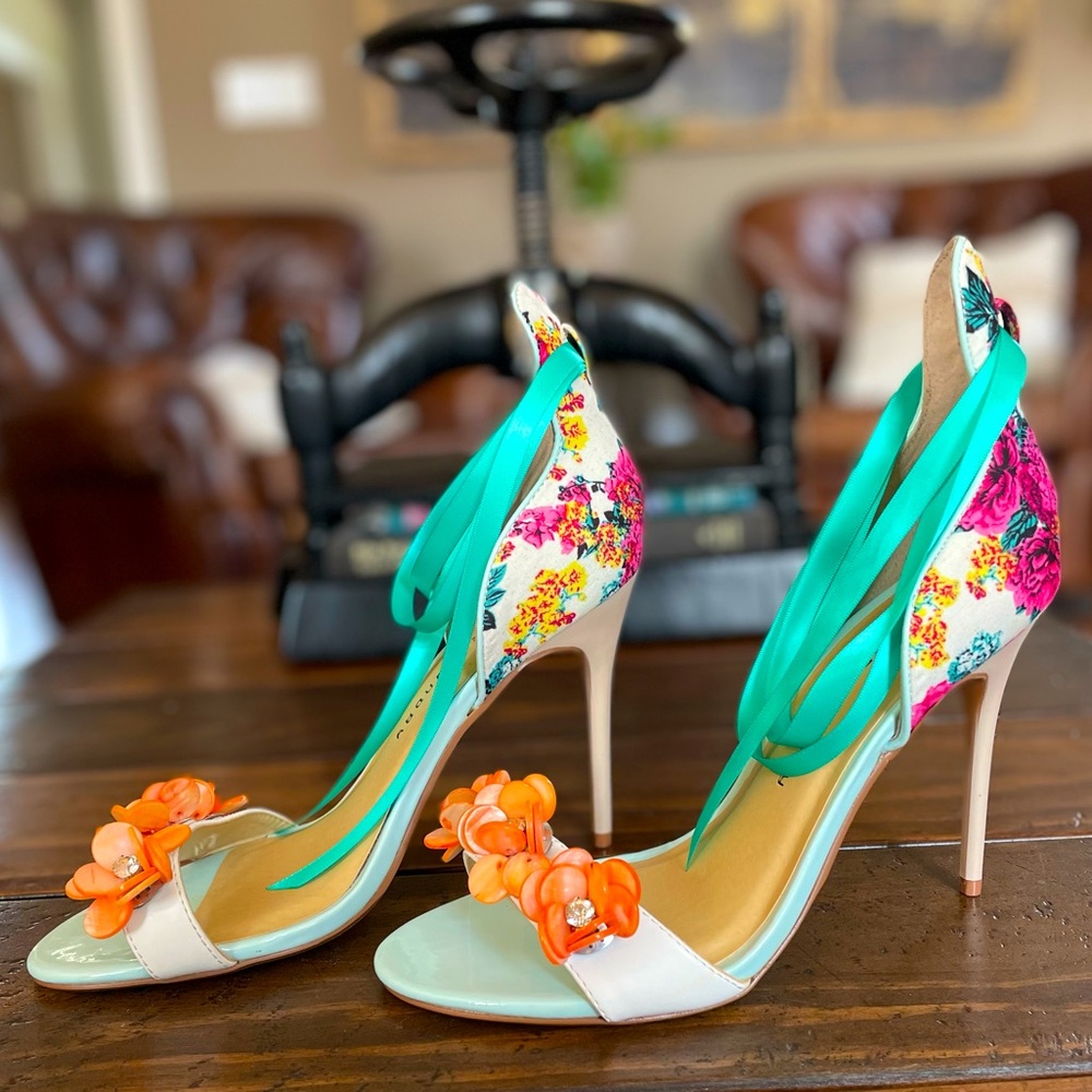 Vibrant Floral Women's Heels with Rhinestone Accents